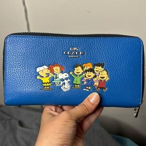 NWT Coach X PEANUTS LONG ZIP AROUND WALLET WITH SNOOPY AND FRIENDS blue